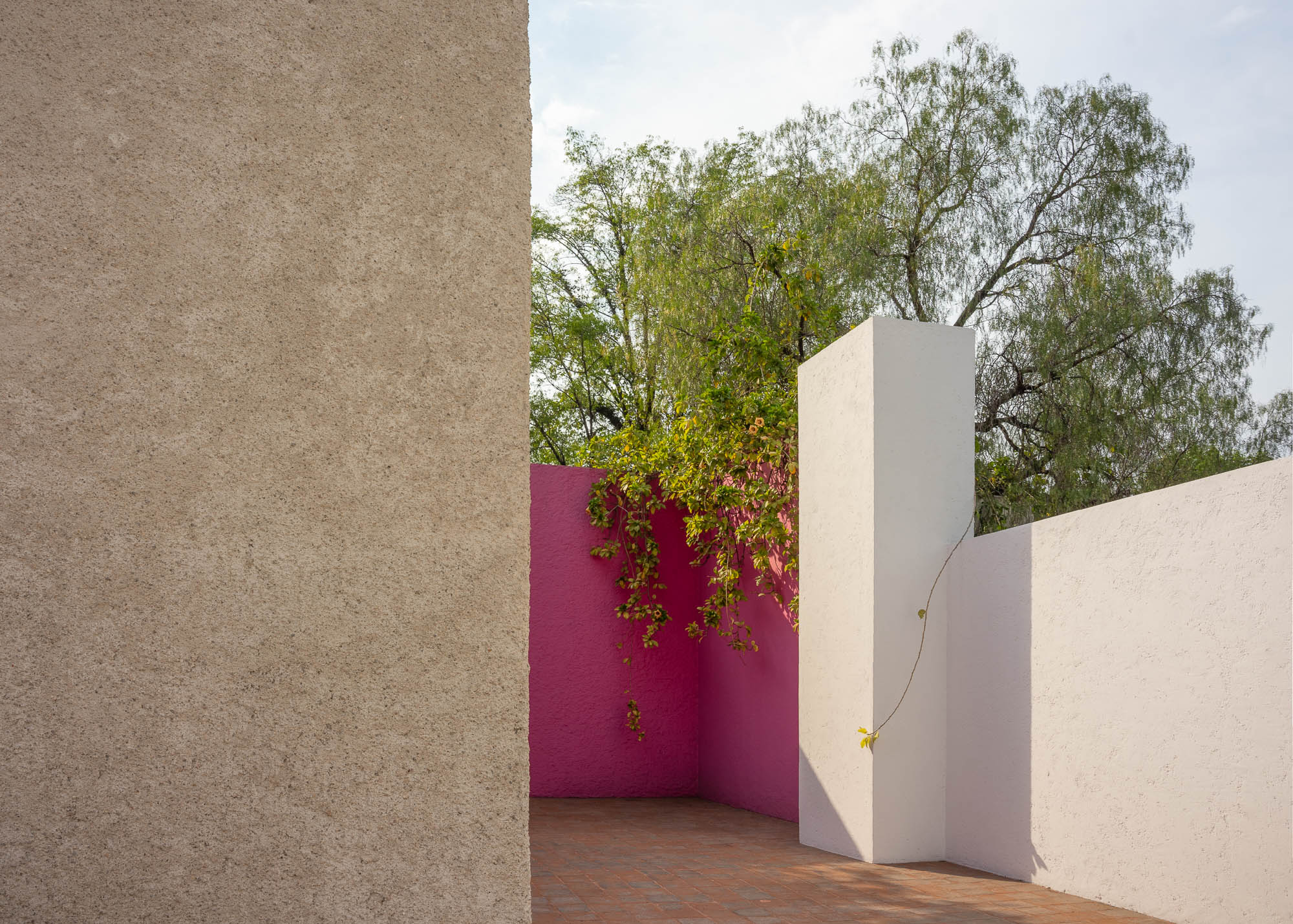Barragán Studio, 6 of 6